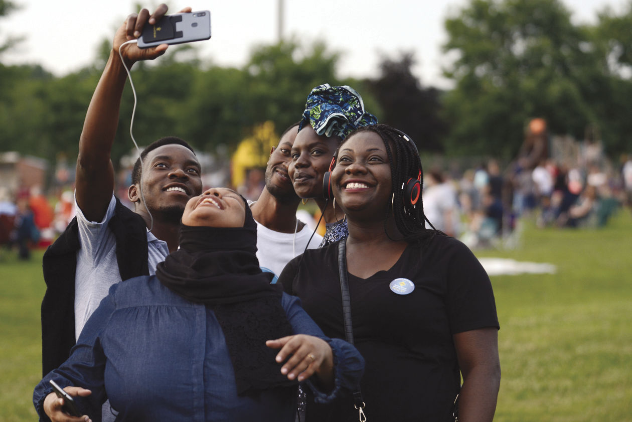 Young African leaders visit Orange
